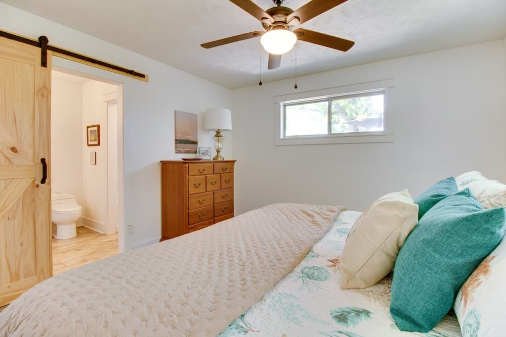 Spacious Arkansas Lake House - 2 Mi to Boat Launch