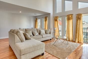 Bright Newark Vacation Rental Near New York!