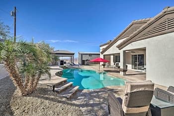 Lake Havasu Home w/ Pool - 3 Mi to Lake!