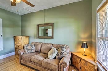 Home w/ Gas Grill - Walk to Bisbee Brewing Co