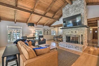 Cabin < 3 Miles to Golf, Lake, Angel Fire Ski Area