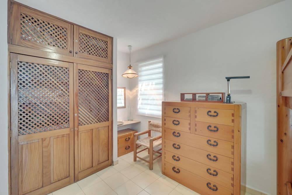 Puerto Vallarta Hideaway w/ Balcony & Pool!