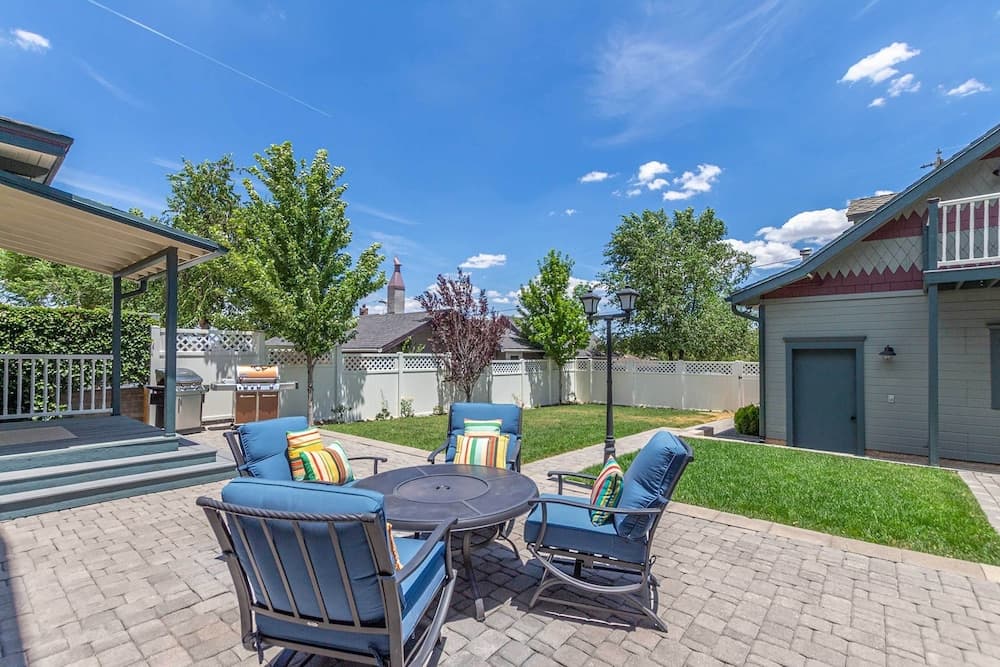 Walk to Dtwn: Historic Prescott Home w/ Yard!