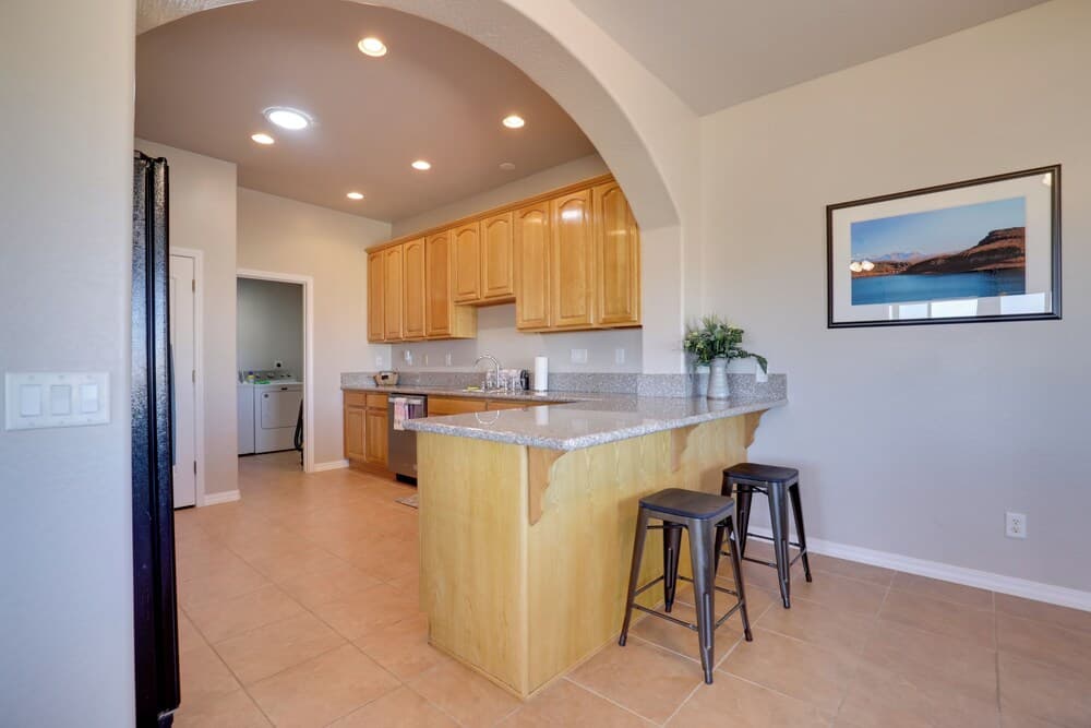 3 Mi to Lake Powell: Pet-friendly Page Home