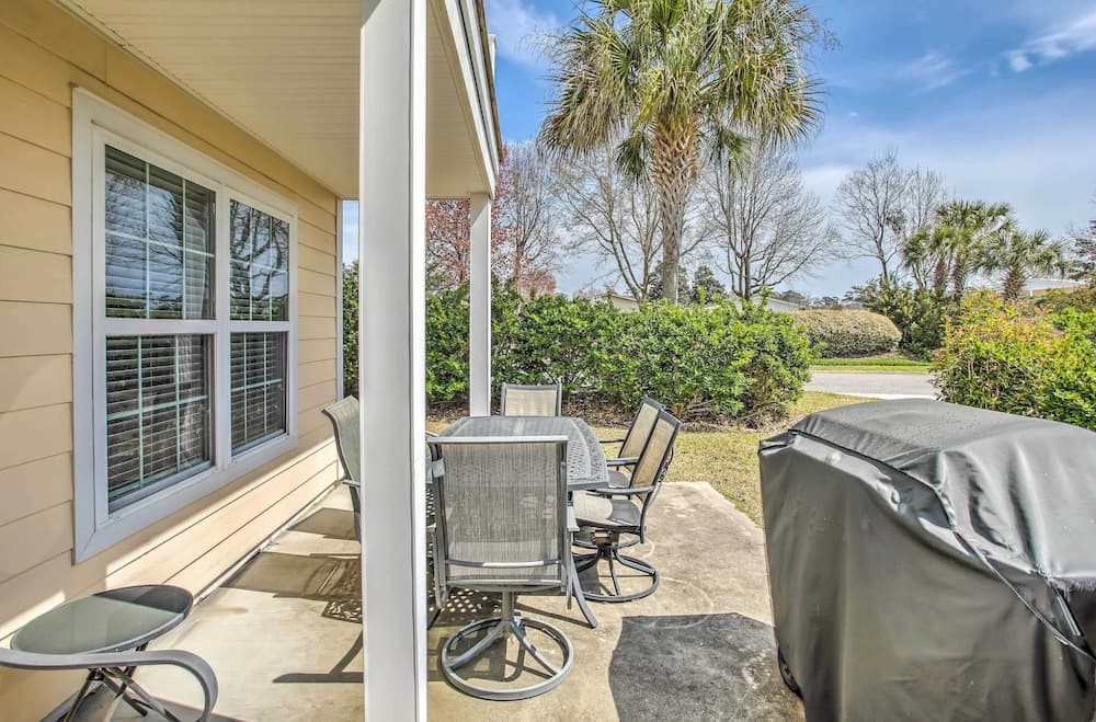 Bermuda Bay Home - Gated Oceanfront Community