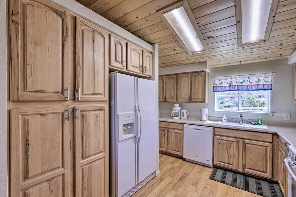 Rustic Bullhead City Retreat w/ Porch & Views