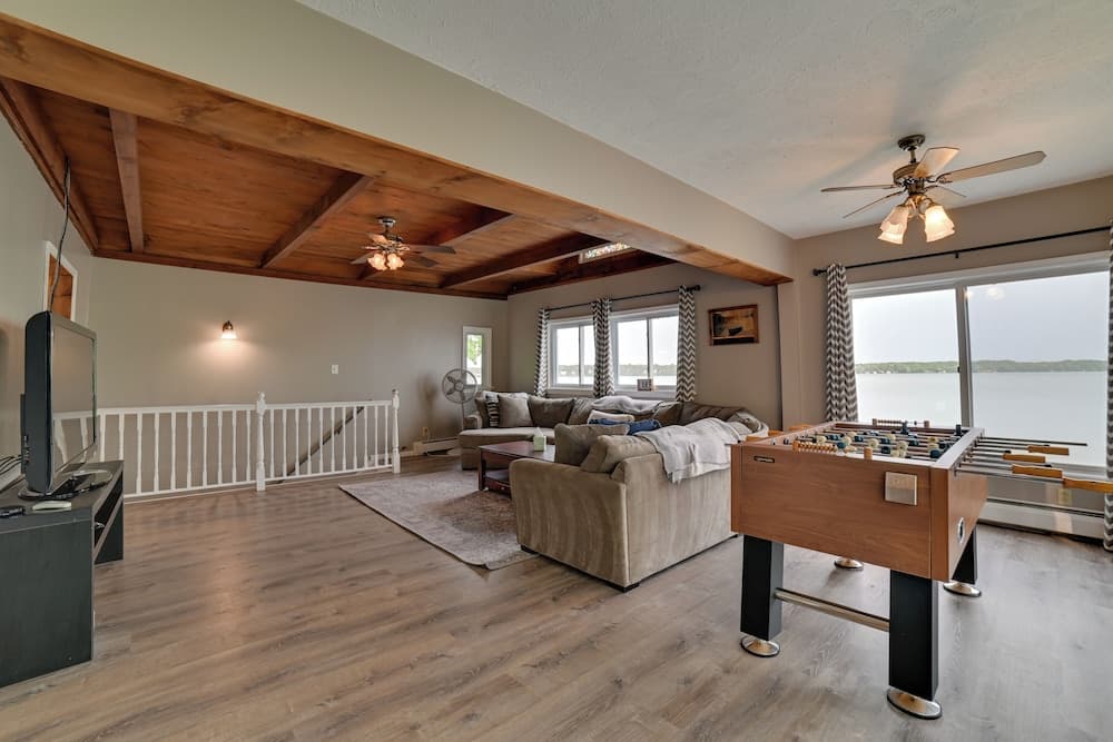 Cayuga Lake Retreat in Seneca Falls w/ Dock!