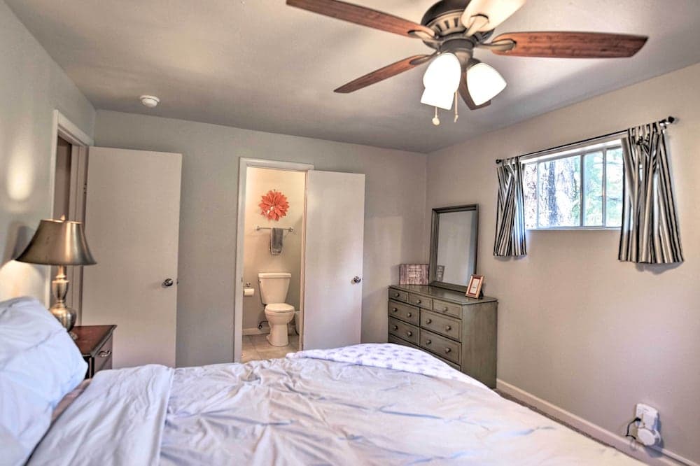 Coconino National Forest Home W/deck & Yard!