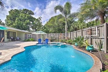Dreamy Wilton Manors Oasis: Dine, Shop & Swim!