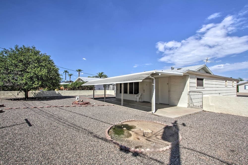 Golf Course & Pool Access: Quaint Sun City Home