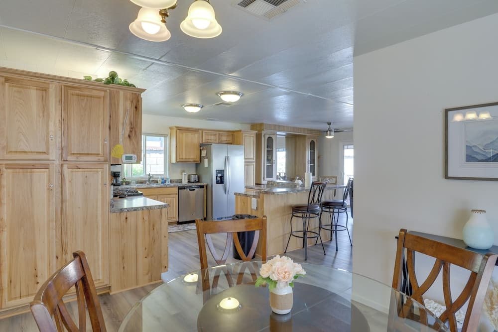 Riverfront Bullhead City House w/ Balcony!
