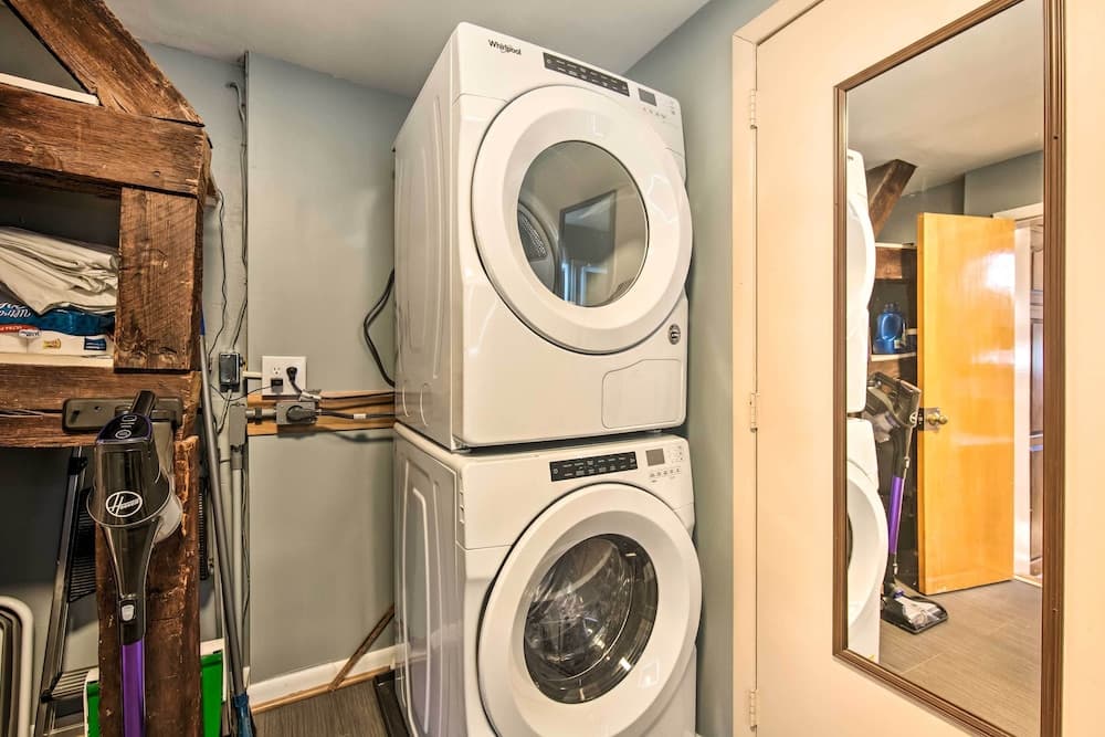 Creek Access & Deck: Runningwater Lancaster Gem