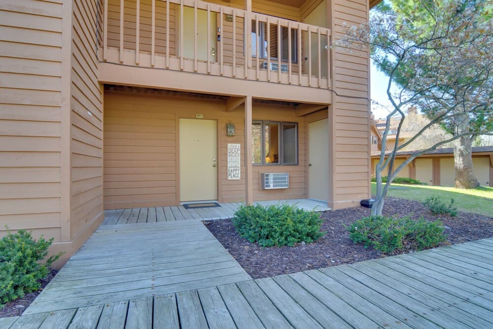 Schuss Mountain Resort Condo: Steps to Golf!