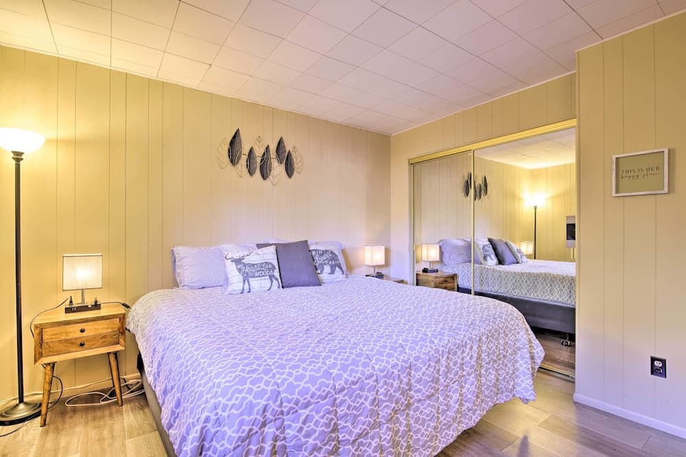 Patio, Grill + Mogollon Rim Views: Payson Cabin