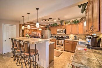 'cattail Creek' Escape, 44 Mi to Mt Mitchell!