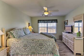 Ocean View Condo by Bethany Beach w/ Balcony!