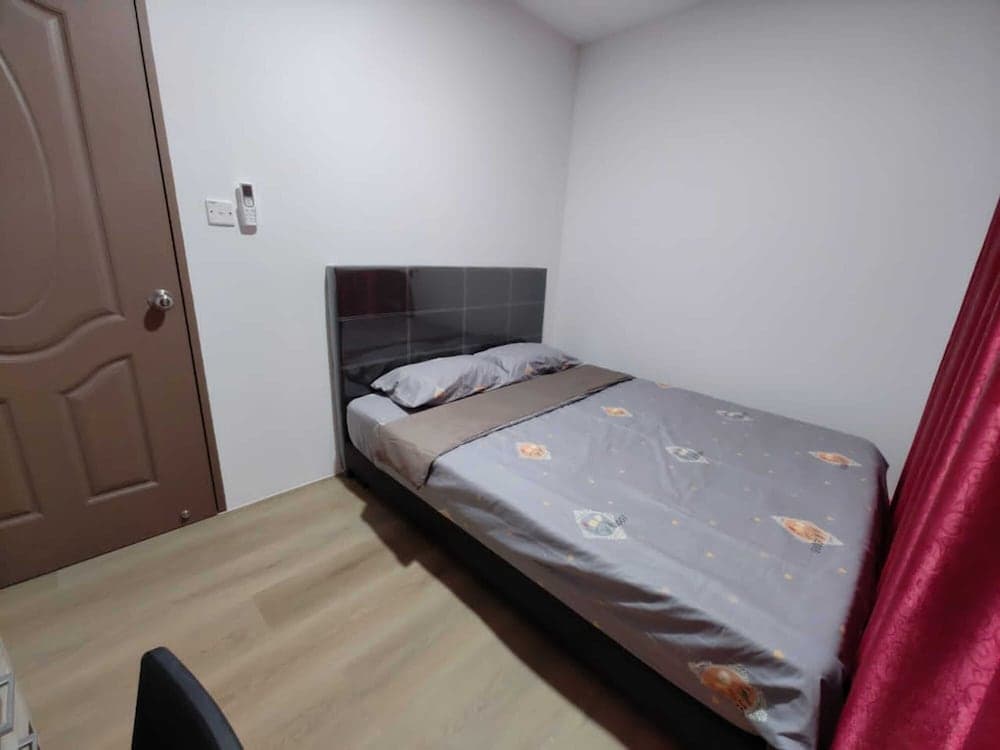 SPOT ON 90793 Kim Yong Stay