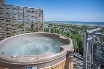 Manor View - 1 Bedroom Apartment - Pendine