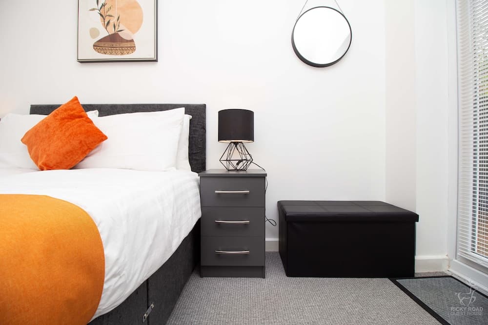 Harwoods Road Watford Apartments