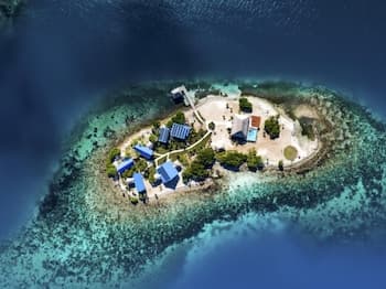 Incredible All-inclusive Luxury Private Island Resort in the Caribbean