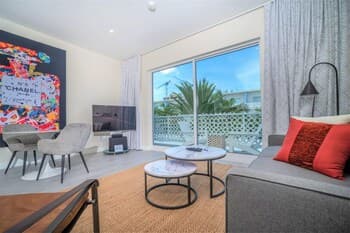 The Grove 1BR Apt w Rooftop Pool Onsite Amenities