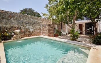 c44 Cenote Pool House