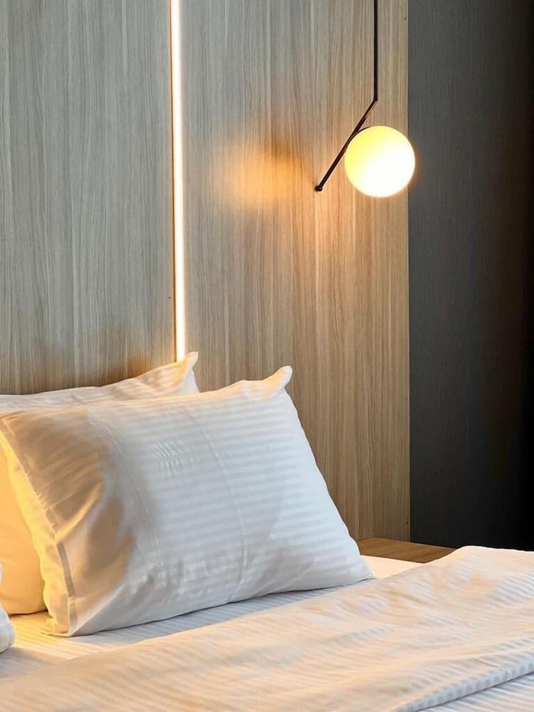 Royal Mass Airport Business Hotel