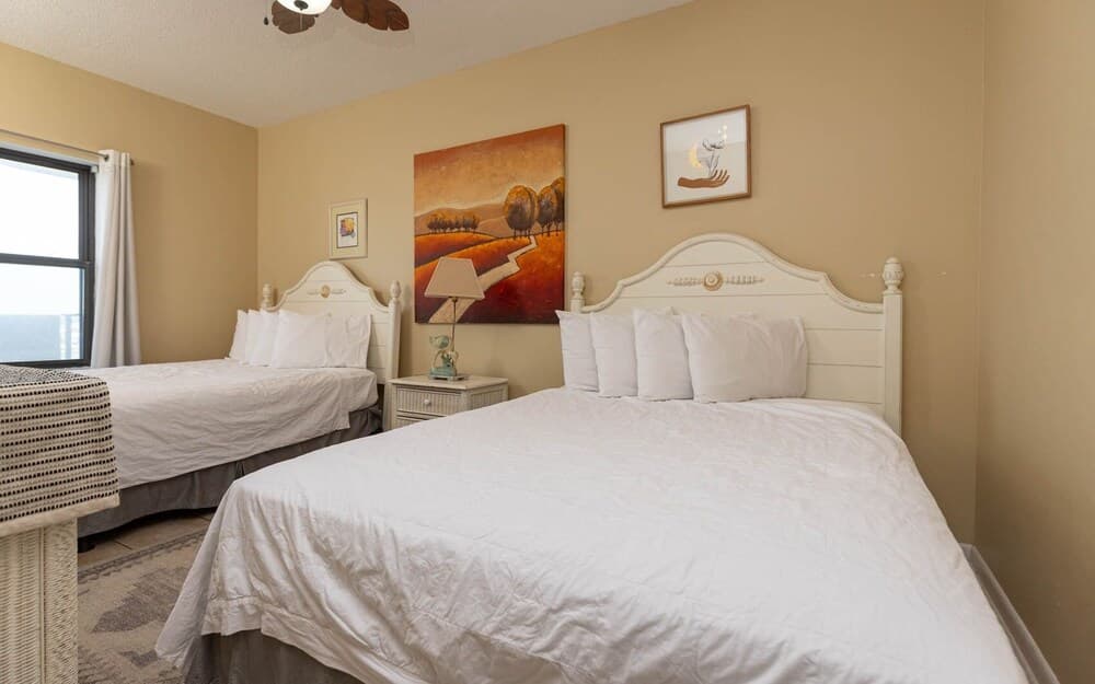 Phoenix Vi 61403 3 Bedroom Condo by Redawning