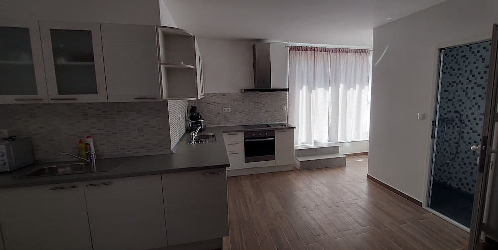 S2-spacious Studio With the sea View & use of Pool