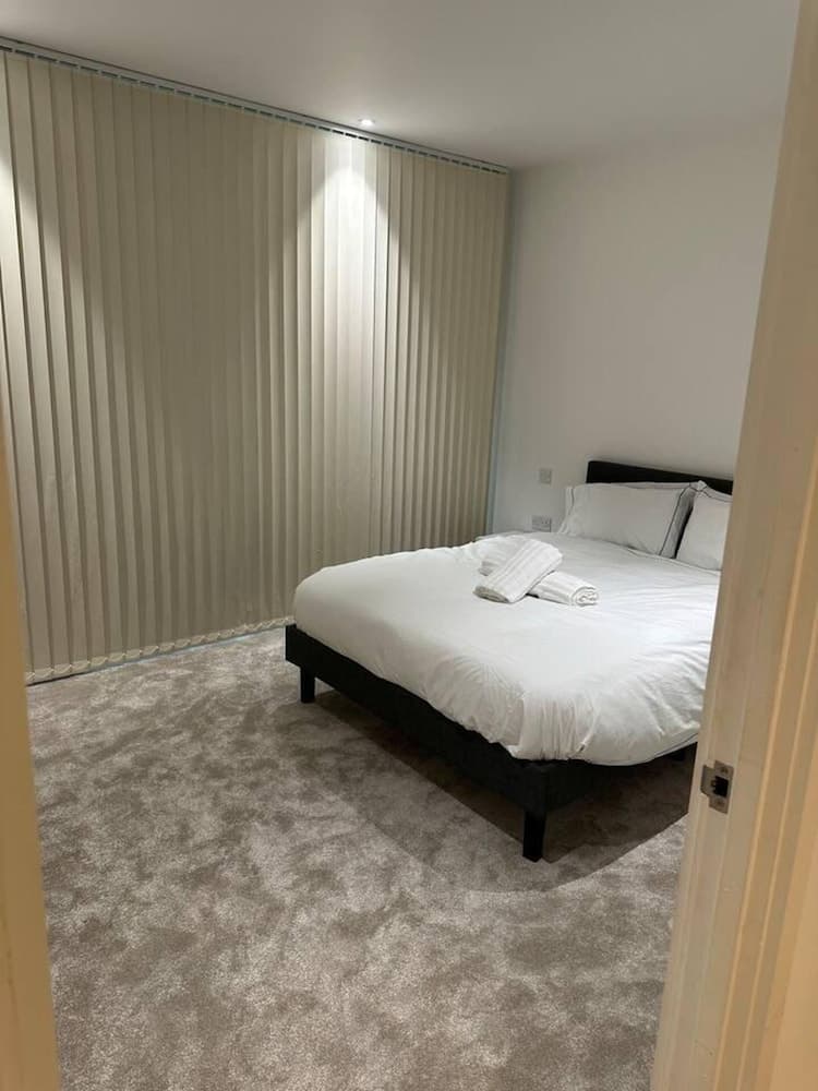 Impeccable 1-bed Apartment in London