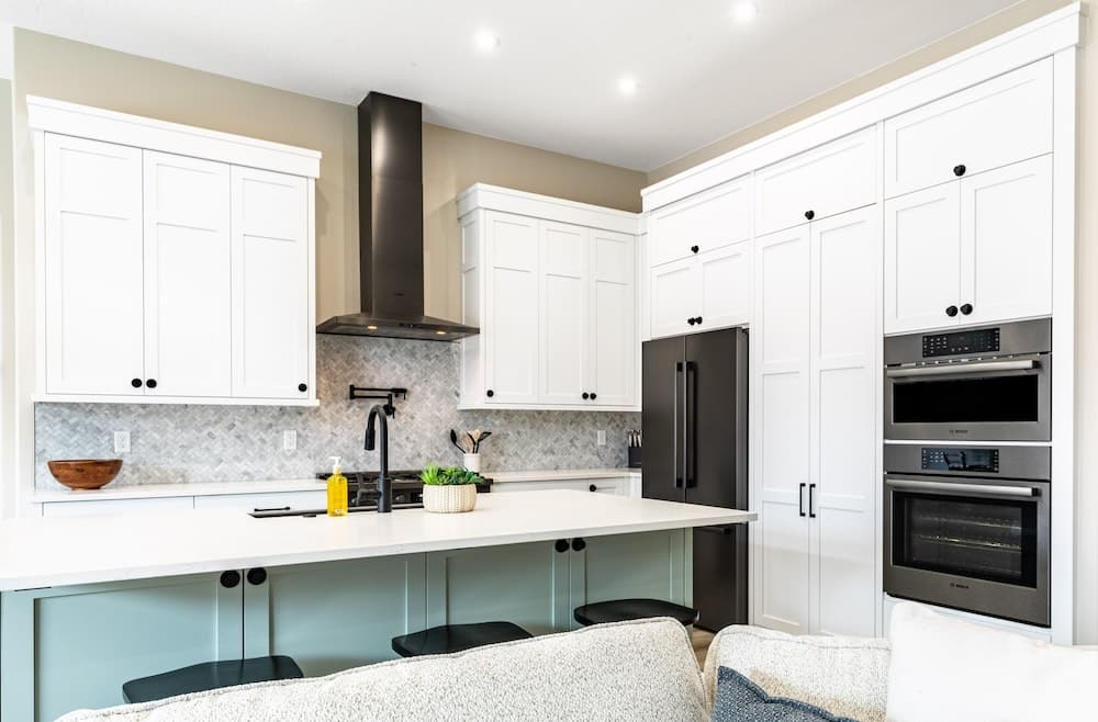 Sunshine Retreat 2 Bedroom Home by RedAwning