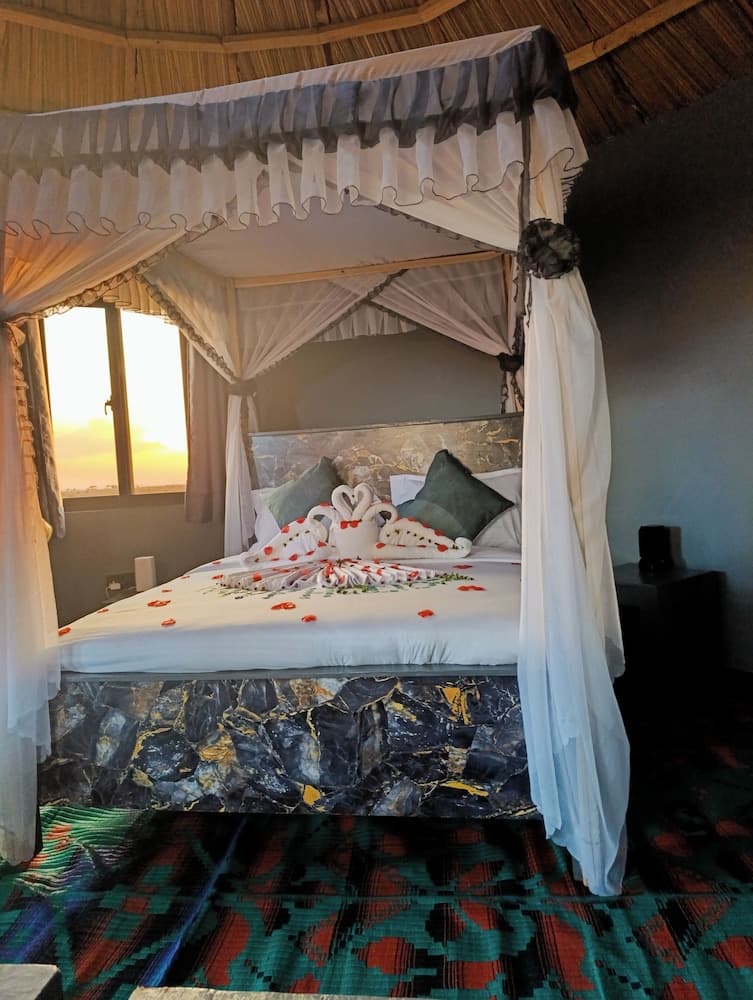 Amboseli Amanya Lodge