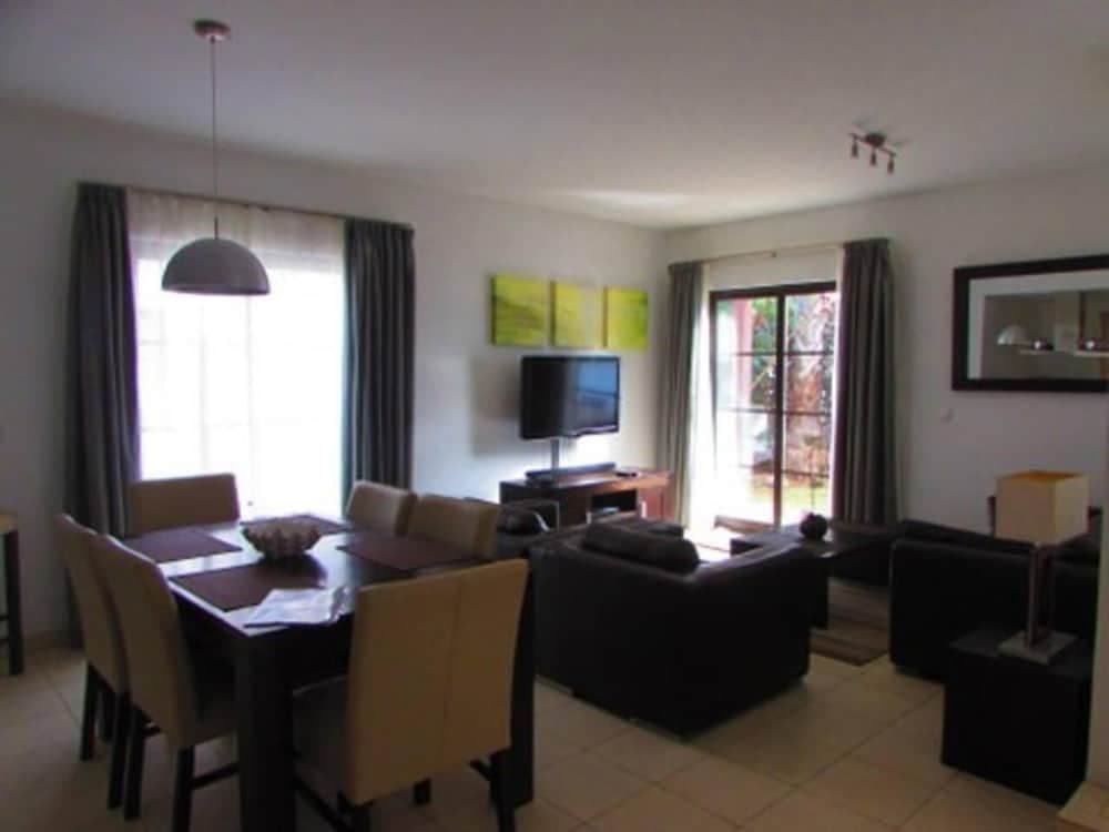 Gorgeous 3-bed Villa Tortuga Beach Resort