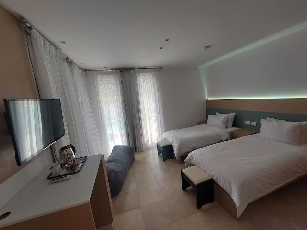 Nayah boutique Stays