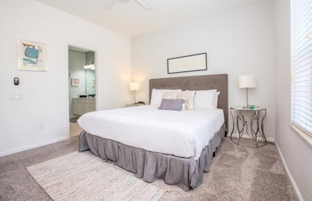 Vista Cay Casa Bonita 3 Bedroom Townhouse by RedAwning