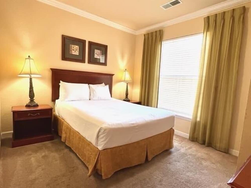 3 Bed 2 Bath Condo In Tuscana Resort 3 Bedroom Condo by RedAwning