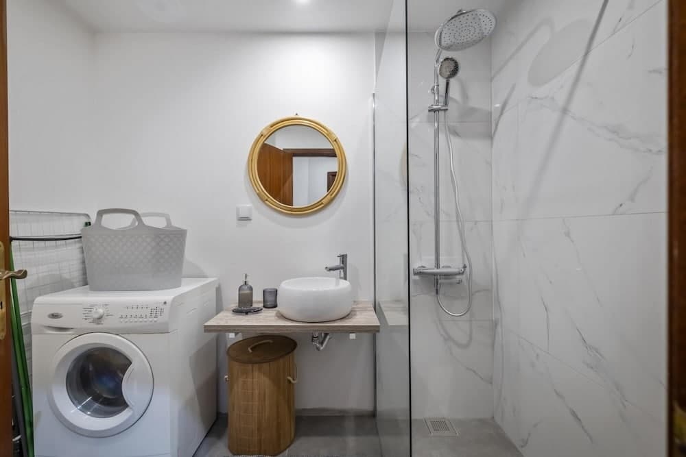 Catybel by Homie in Funchal