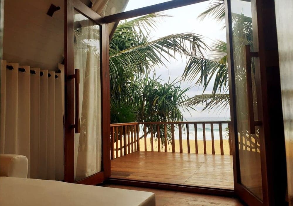 Sri Lanka Beach House Hotel and SPA