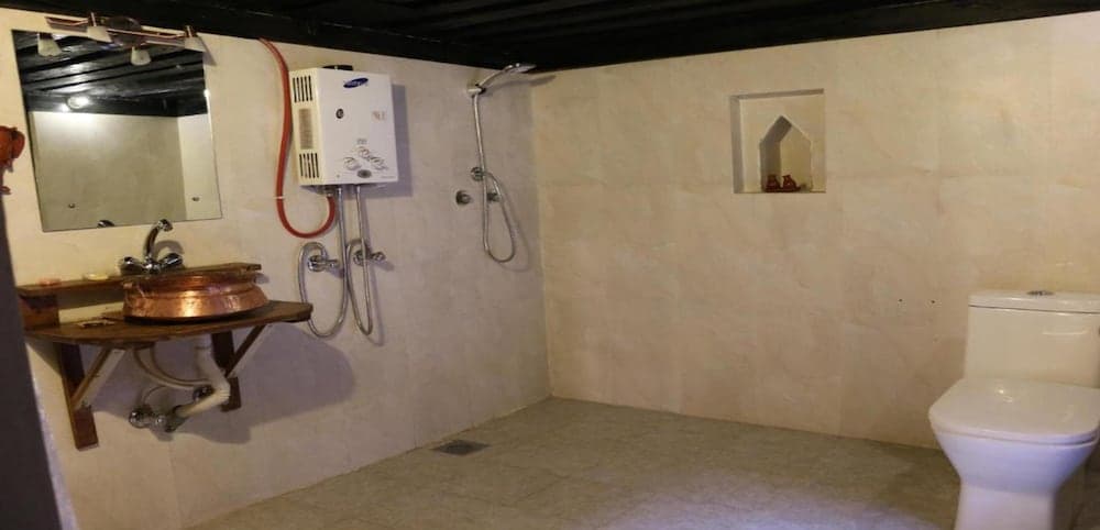 MeroStay 146 The Inn Heera GH