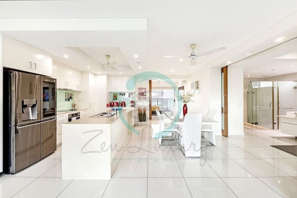 ZEN TREE BLOSSOM - 3BR Luxury Apartment