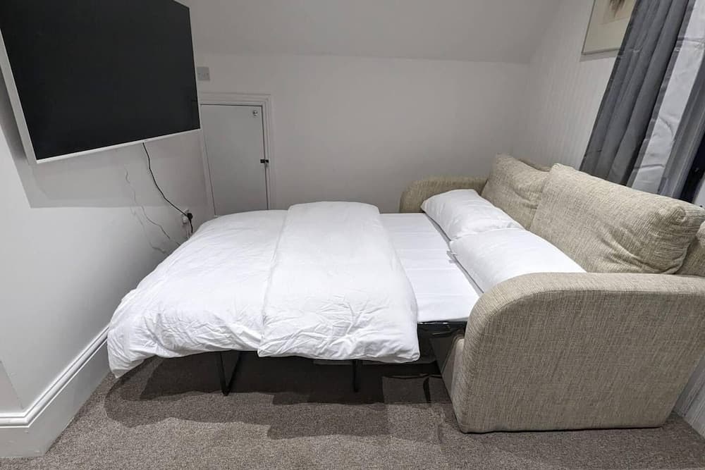 Modern Spacious Apartment Families & Corporate