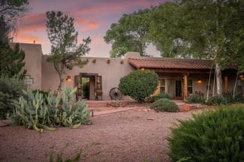 Adobe Hacienda- Inn Keepers House 3 Bedroom Home