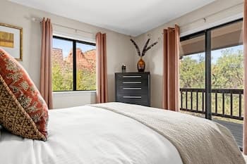 100 @ Bell Rockcondo- Kaibab 2 Bedroom Condo by Redawning