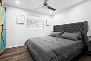 14 Chelsea Place 1 Bedroom Condo by Redawning