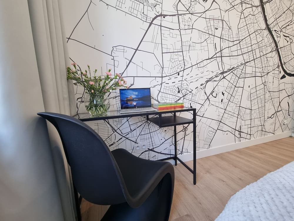 Great City Center Apartment by Renters