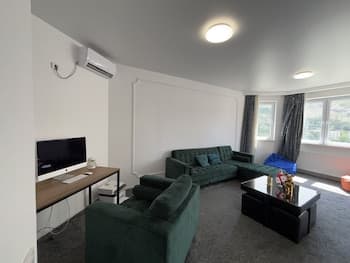 Charming 1-bed Apartment in Tbilisi