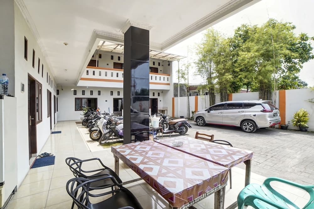 OYO 90751 Graha Sei Batugingging