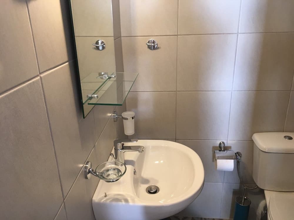 Aphrodites Apartments