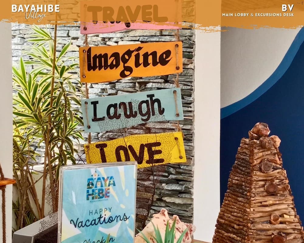 Tribe Inn & Rooftop Lounge