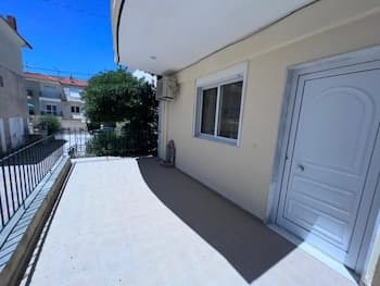 Family Apartment in Kalithea